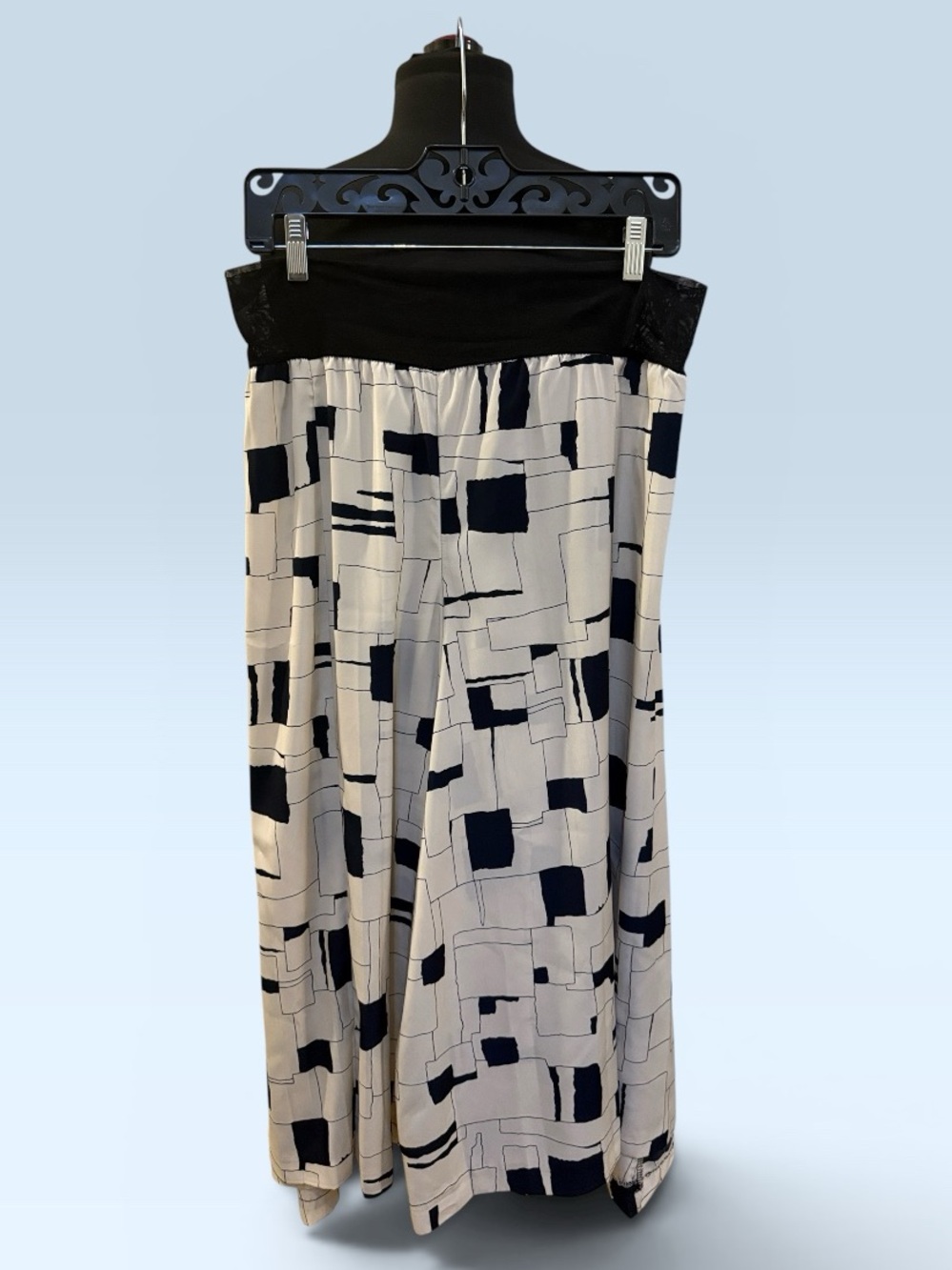 Handmade Custom Black & White Geometric Palazzo Capris